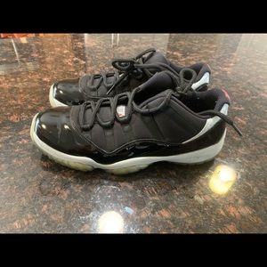 Getting rid of old shoes. No box included.